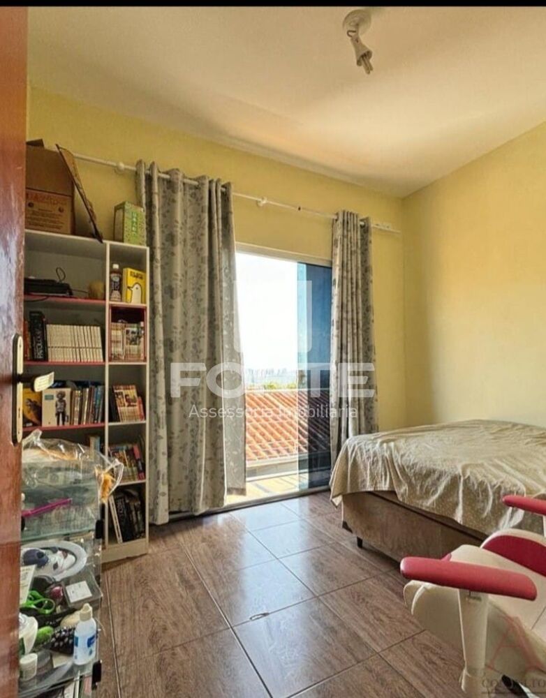 Casa, 3 quartos, 121 m² - Foto 2