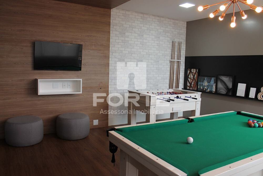 Casa, 3 quartos, 246 m² - Foto 1