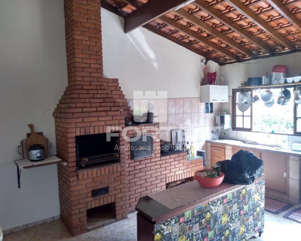 Casa, 3 quartos, 570 m² - Foto 1