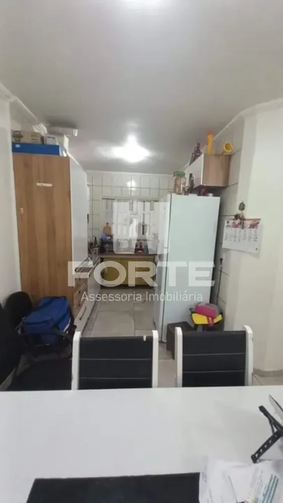 Casa, 3 quartos, 250 m² - Foto 2