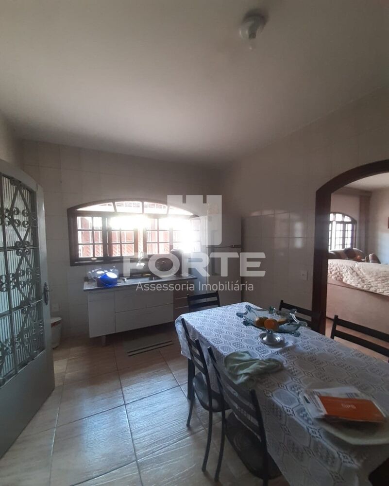 Casa, 3 quartos, 145 m² - Foto 4