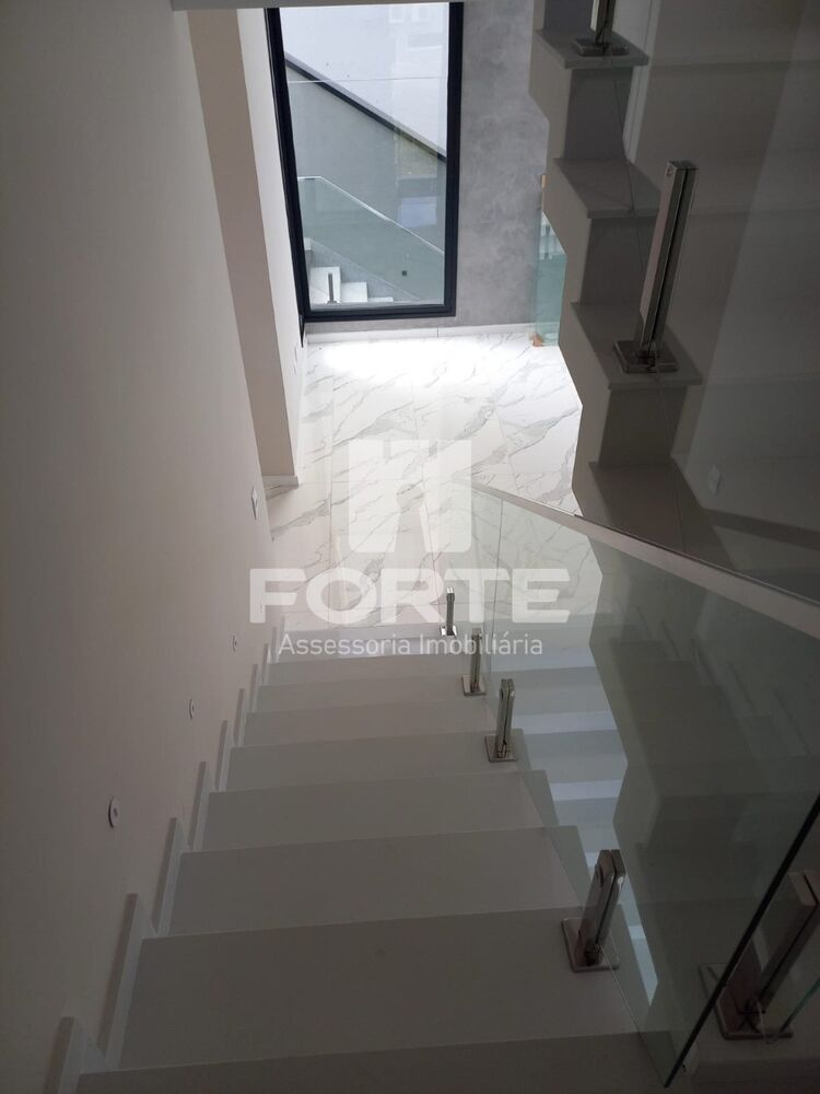 Casa, 3 quartos, 311 m² - Foto 8