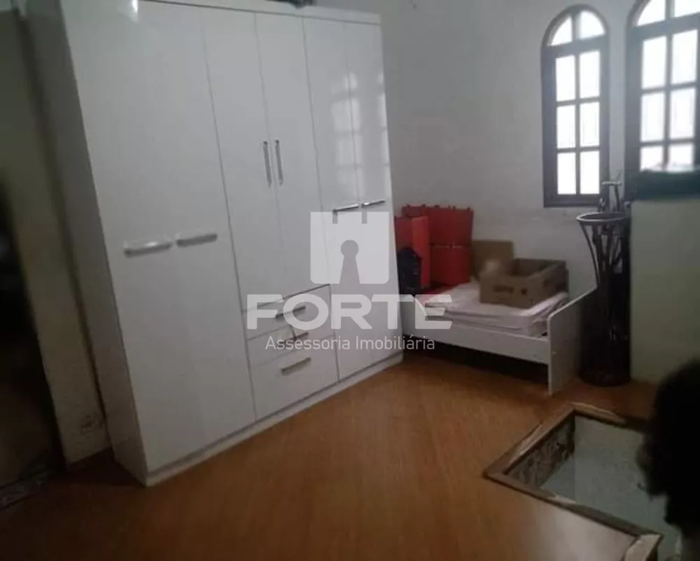 Casa à venda com 3 quartos, 220m² - Foto 6