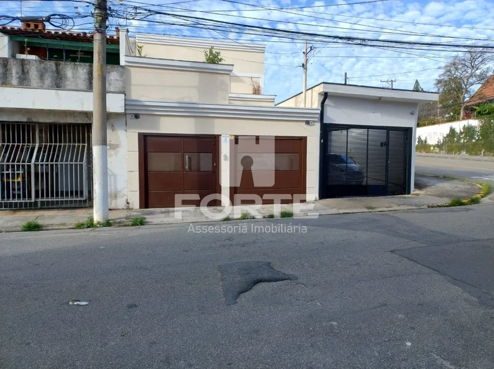 Casa, 3 quartos, 168 m² - Foto 1