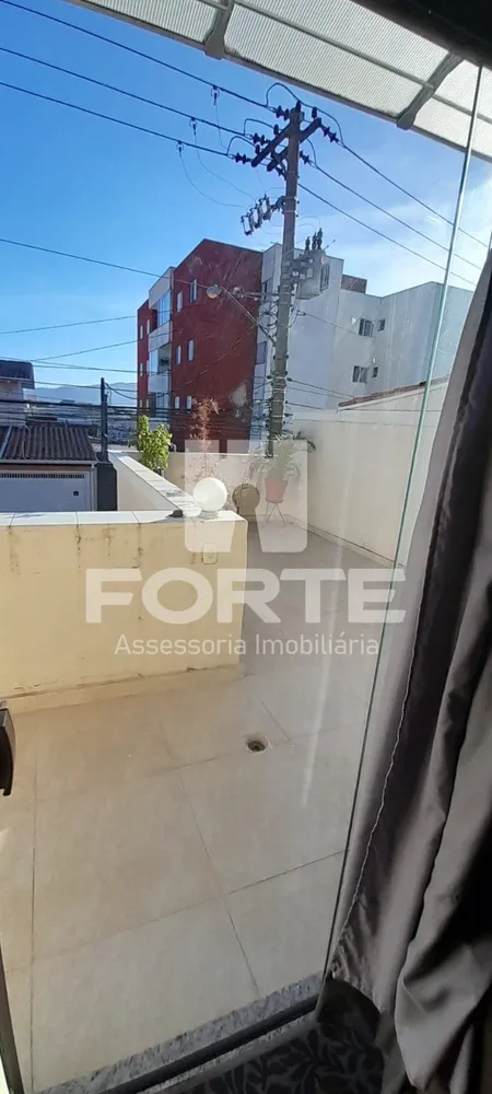 Casa, 3 quartos, 168 m² - Foto 4