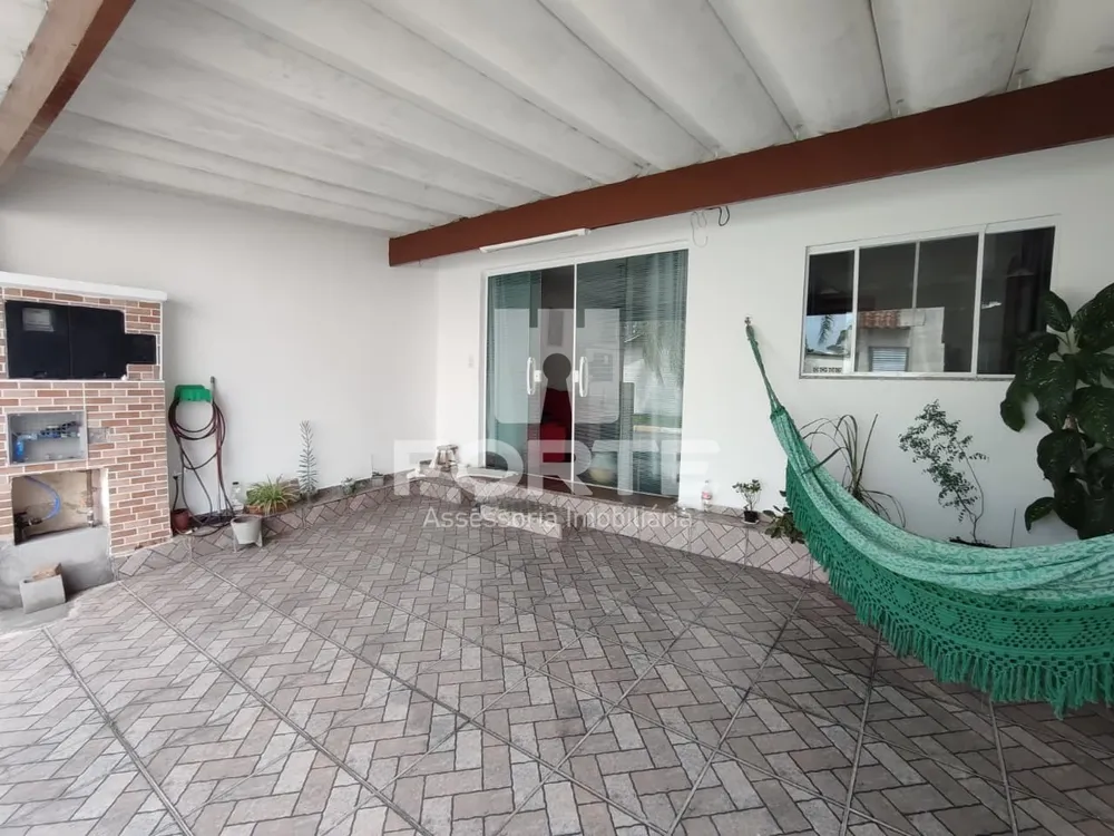 Casa, 2 quartos, 45 m² - Foto 2