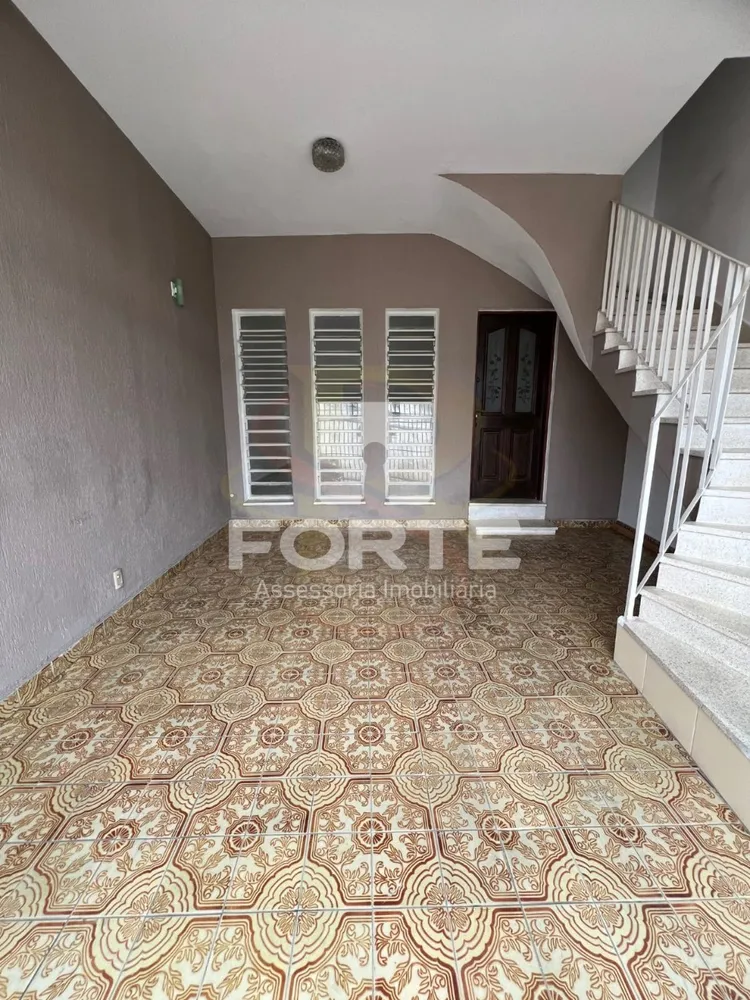 Casa, 4 quartos, 171 m² - Foto 1