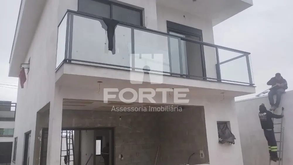 Casa, 3 quartos, 210 m² - Foto 3