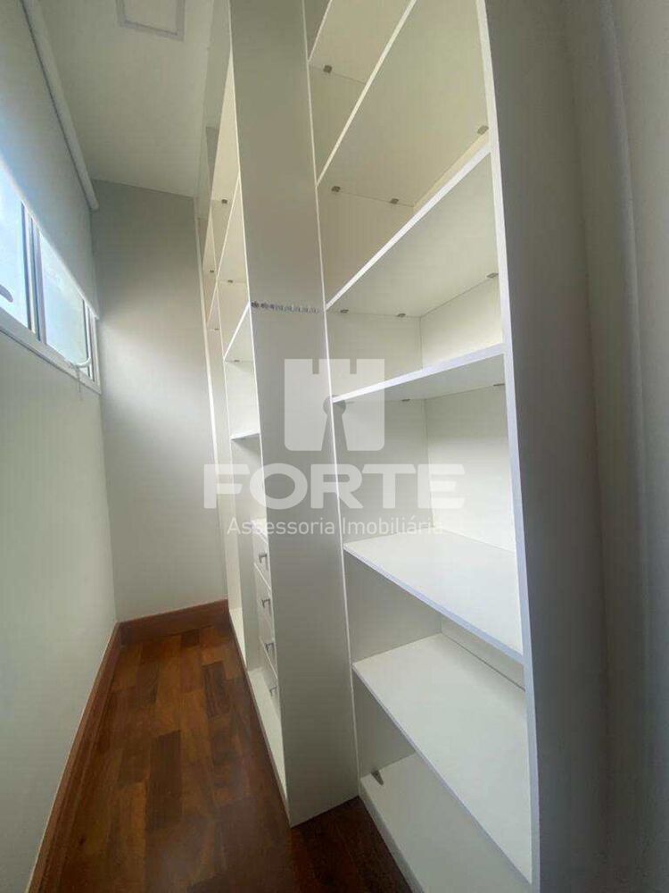 Casa, 3 quartos, 270 m² - Foto 24