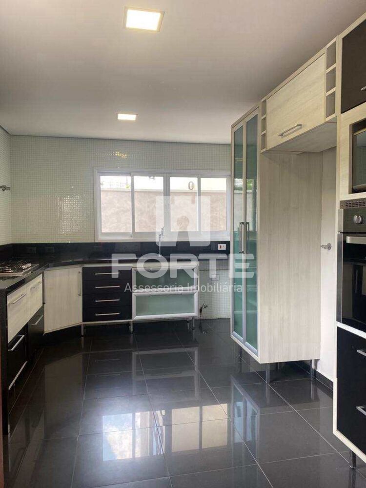 Casa, 3 quartos, 270 m² - Foto 13