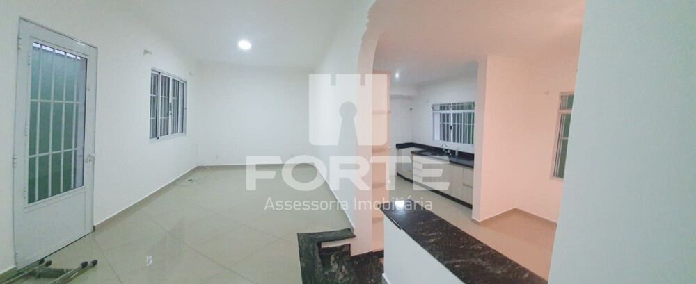 Casa, 3 quartos, 213 m² - Foto 4