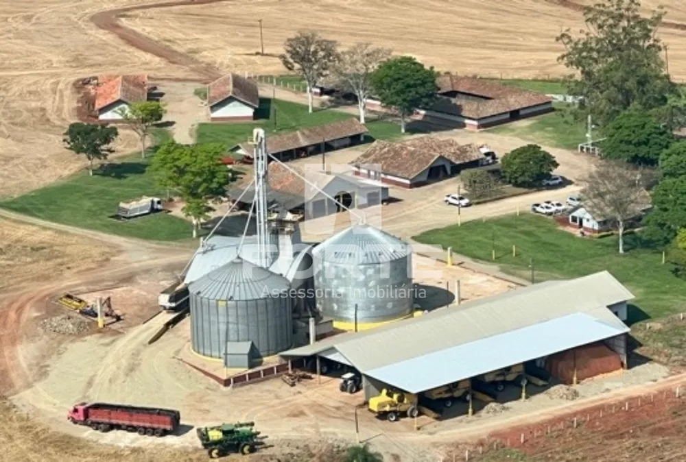 Fazenda, 1722 m² - Foto 1