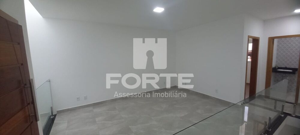 Casa, 4 quartos, 149 m² - Foto 1