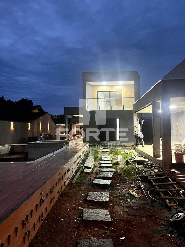 Casa, 5 quartos, 270 m² - Foto 5