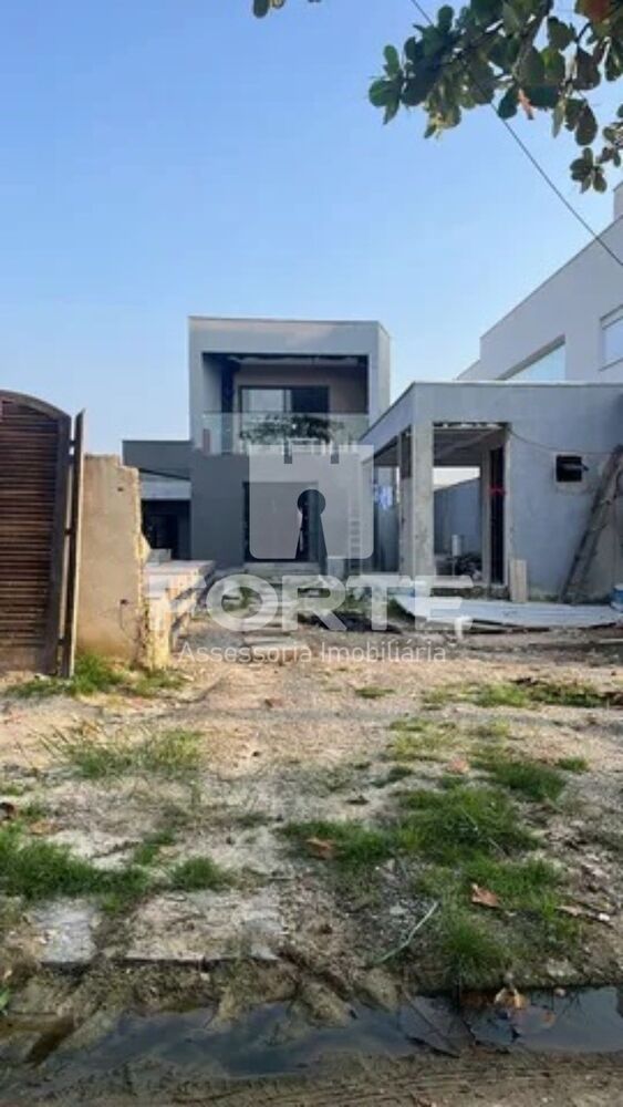 Casa, 5 quartos, 270 m² - Foto 4