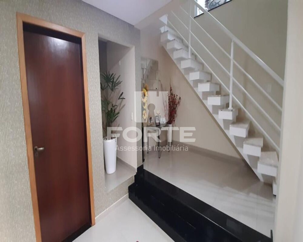 Casa, 4 quartos, 290 m² - Foto 13