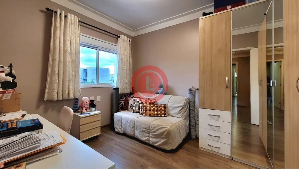 Apartamento à venda com 3 quartos, 236m² - Foto 9