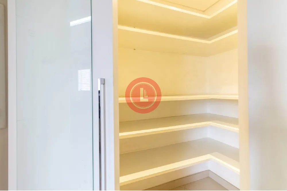Apartamento, 3 quartos, 247 m² - Foto 11