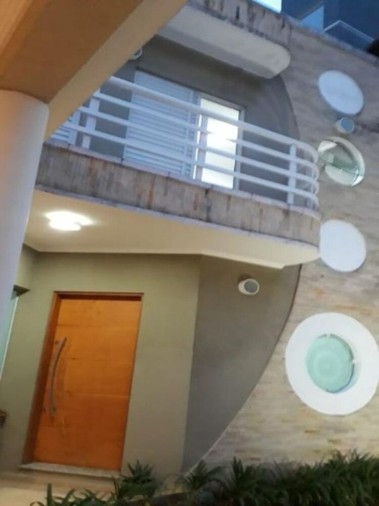 Sobrado, 3 quartos, 202 m² - Foto 2