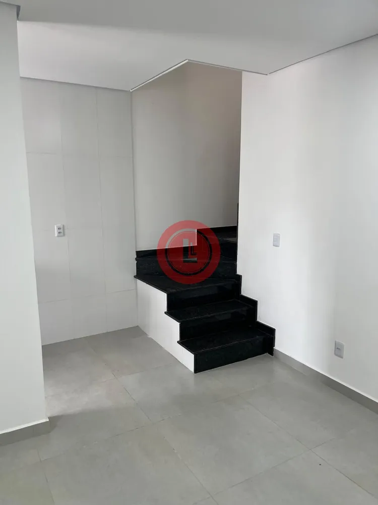 Cobertura, 3 quartos, 140 m² - Foto 2