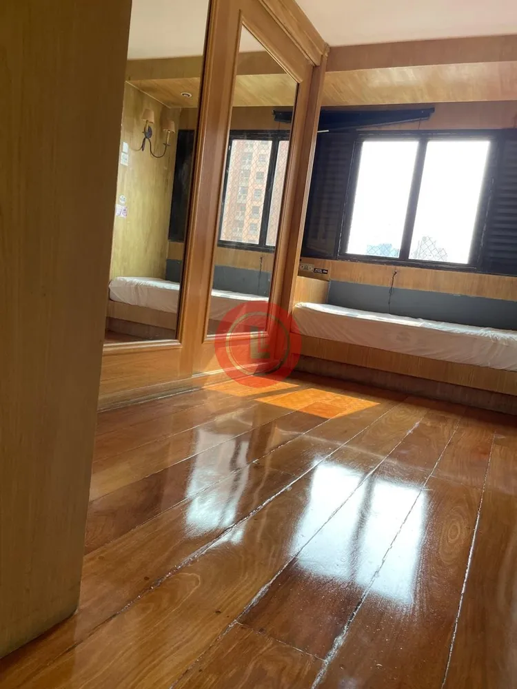 Apartamento, 3 quartos, 134 m² - Foto 2