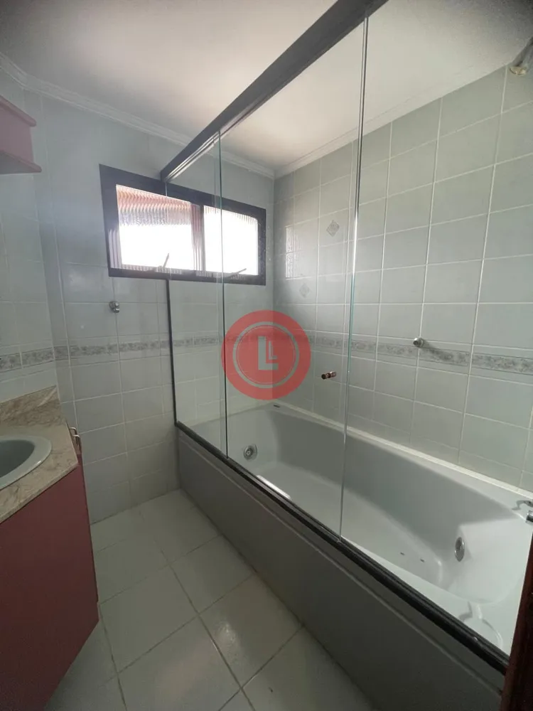 Apartamento, 4 quartos, 238 m² - Foto 2
