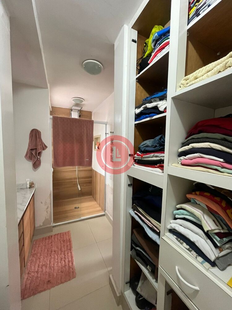 Apartamento, 3 quartos, 130 m² - Foto 1