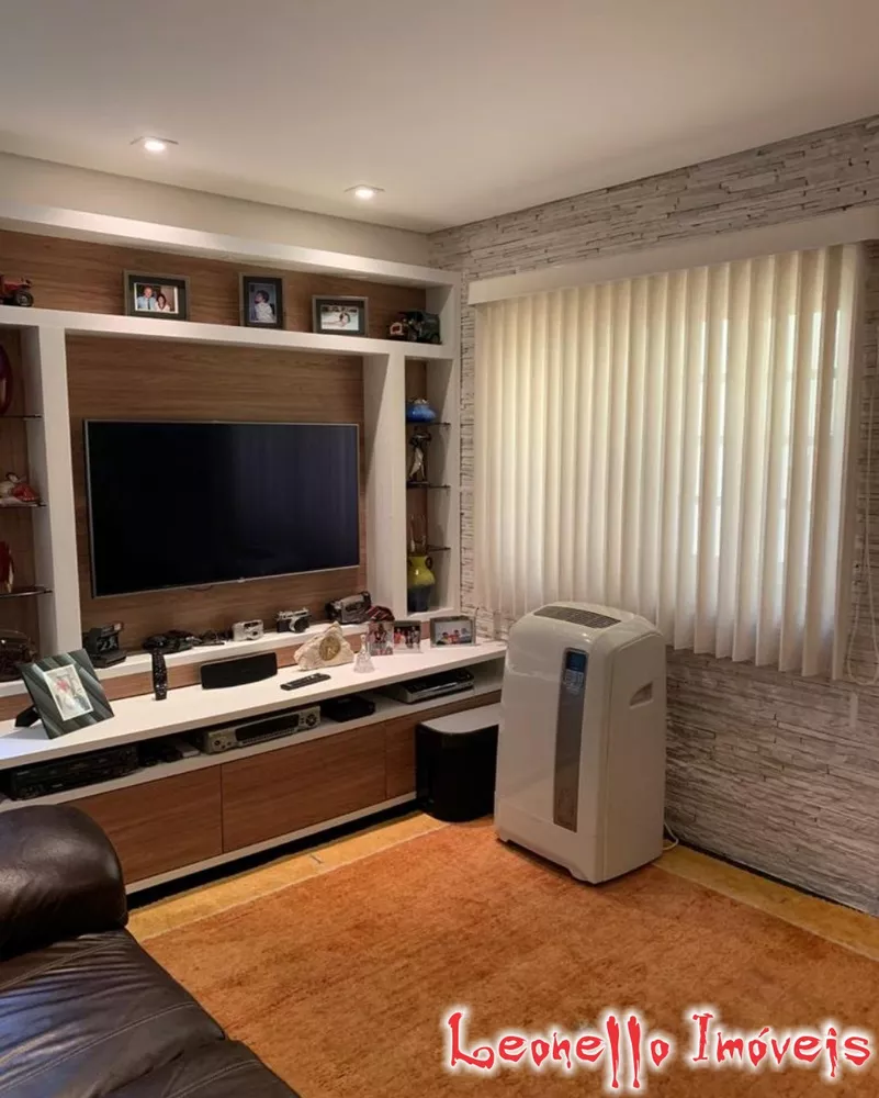 Sobrado, 3 quartos, 249 m² - Foto 4