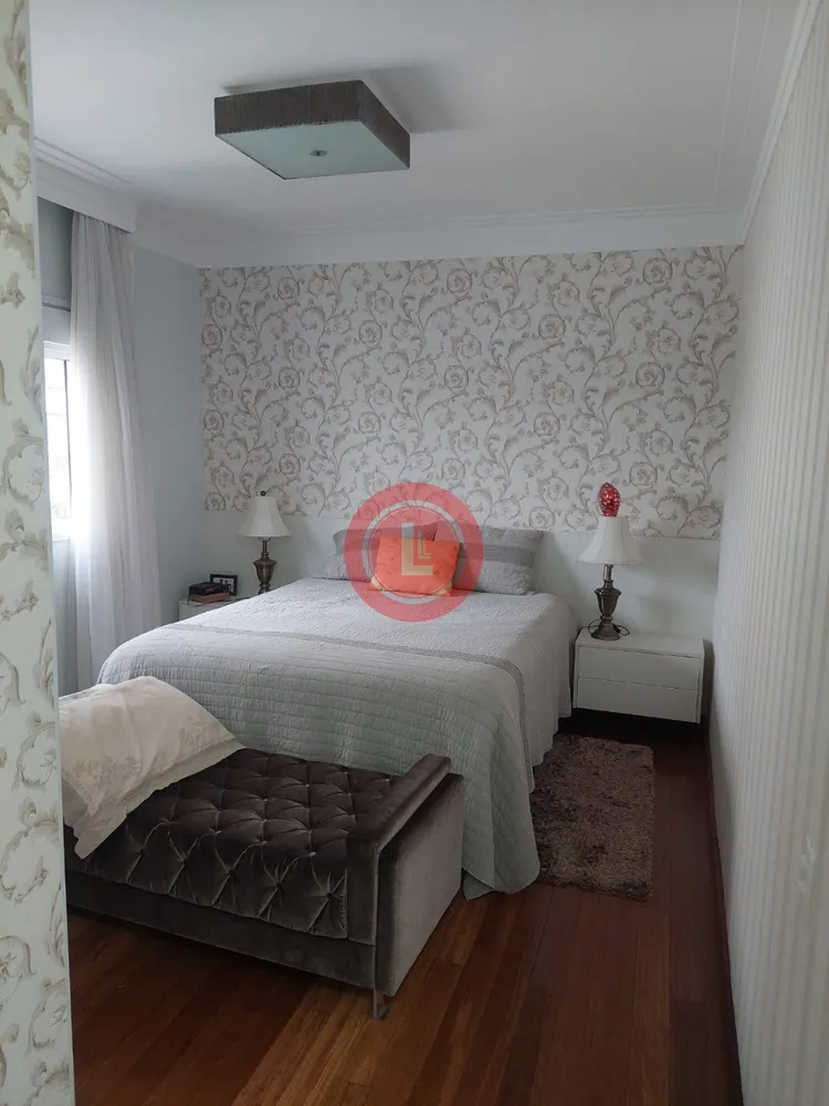 Apartamento, 3 quartos, 180 m² - Foto 1