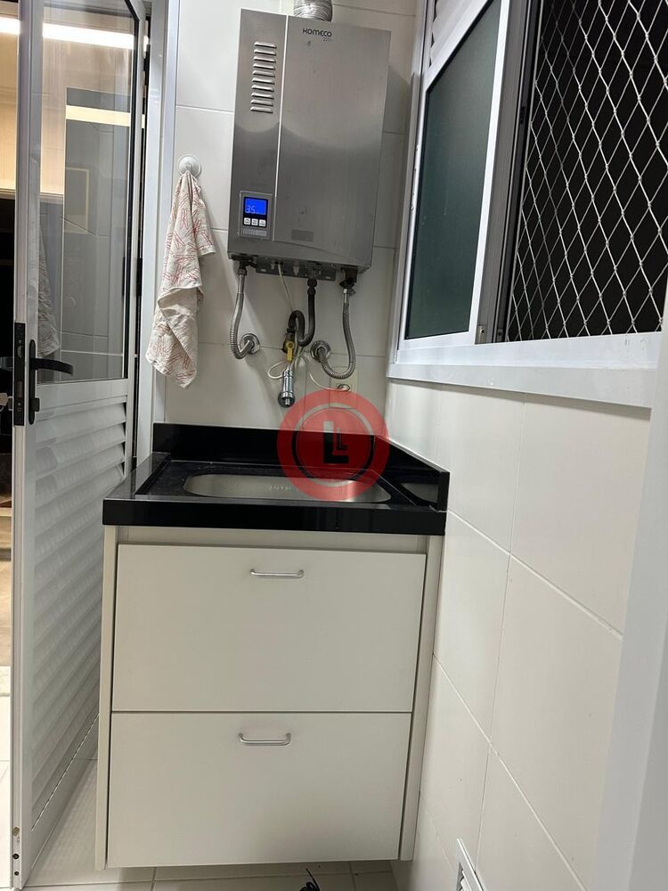 Apartamento à venda com 3 quartos, 135m² - Foto 3