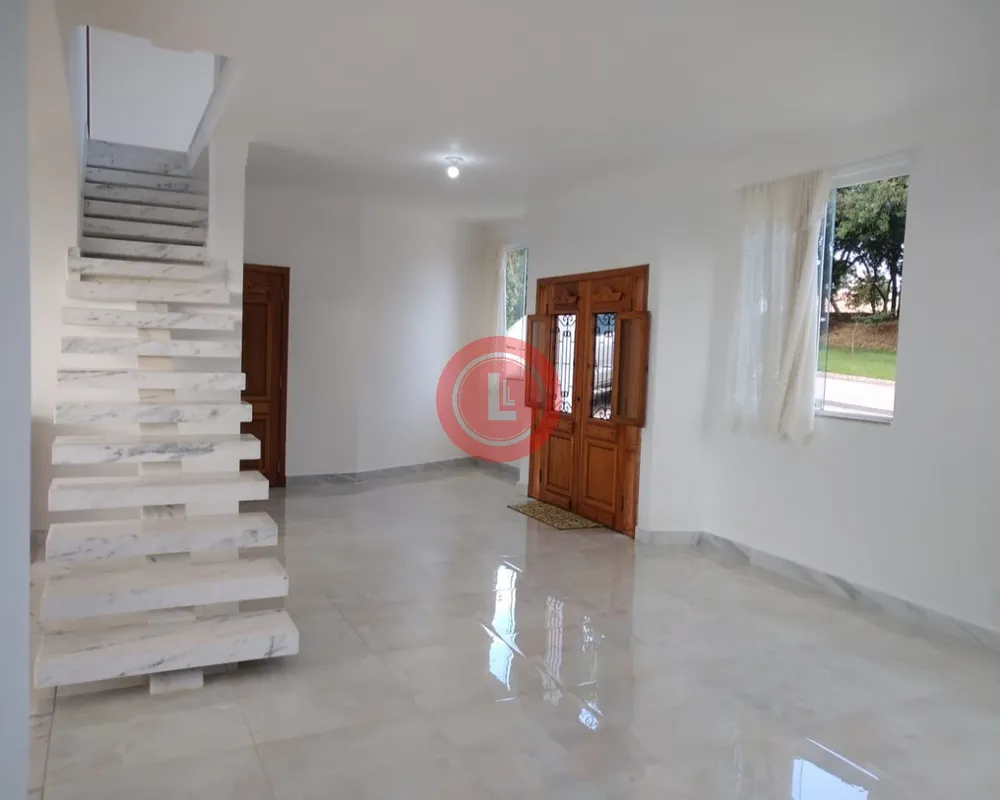 Casa, 3 quartos, 415 m² - Foto 1
