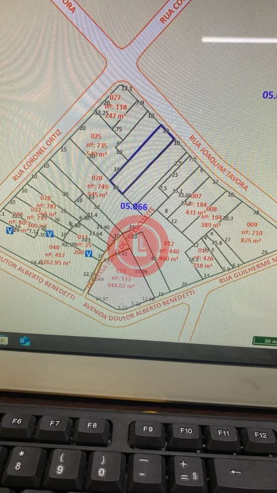 Loteamento e Condomínio, 400 m² - Foto 1