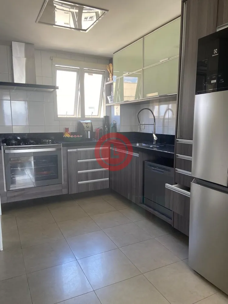 Apartamento, 3 quartos, 227 m² - Foto 11