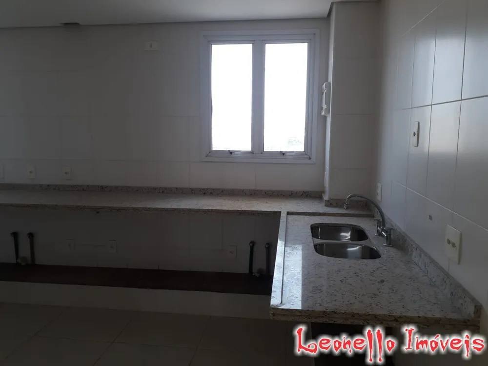 Cobertura, 4 quartos, 215 m² - Foto 10