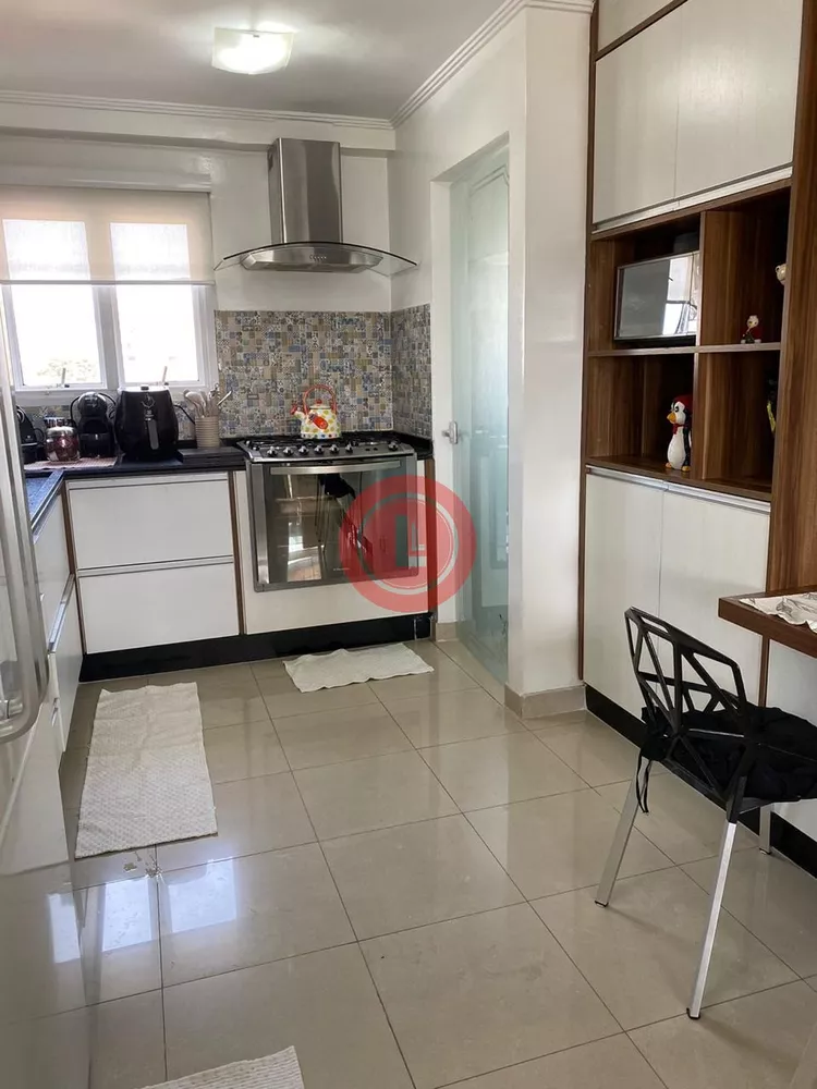 Apartamento, 3 quartos, 121 m² - Foto 4