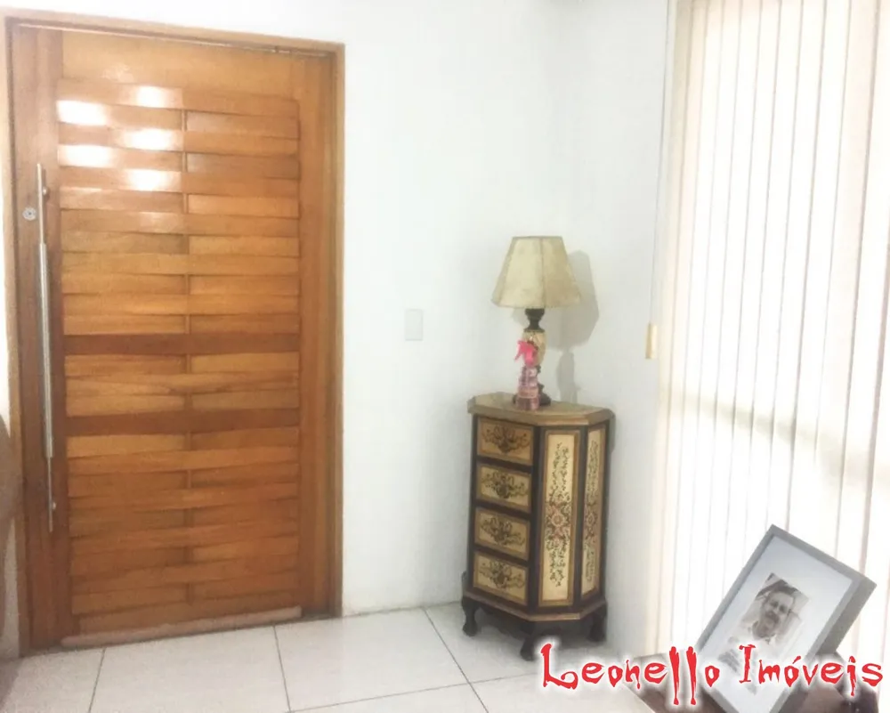 Casa, 3 quartos, 190 m² - Foto 1