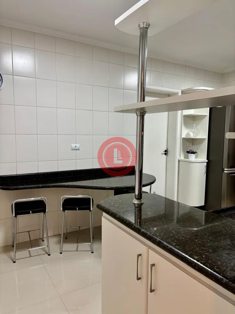 Apartamento, 3 quartos, 141 m² - Foto 1