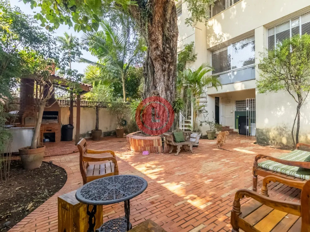 Casa, 5 quartos, 318 m² - Foto 1