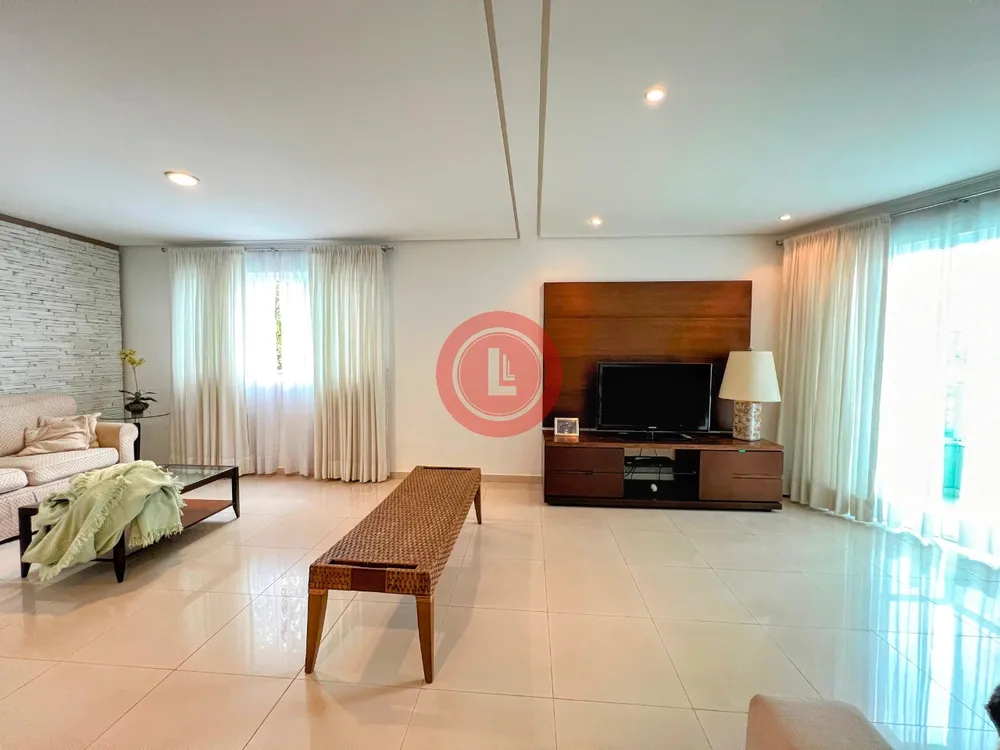 Casa, 3 quartos, 212 m² - Foto 4