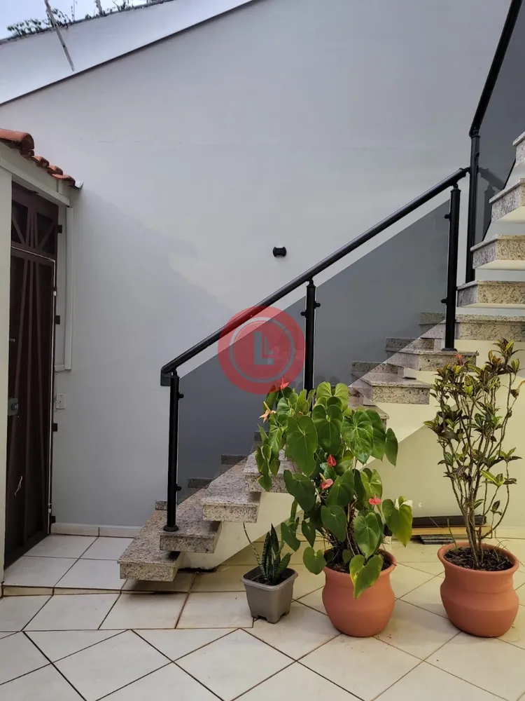 Casa, 3 quartos, 250 m² - Foto 6