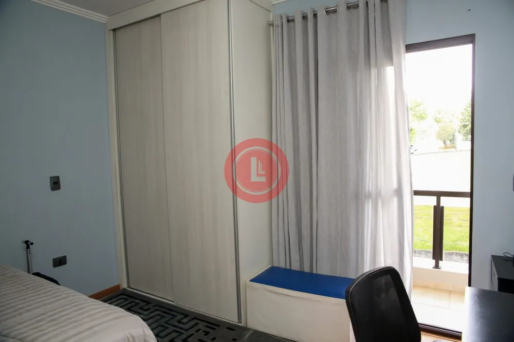 Casa, 3 quartos, 250 m² - Foto 14