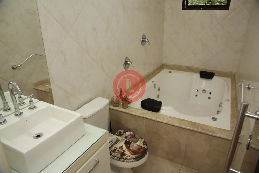 Casa, 3 quartos, 250 m² - Foto 19