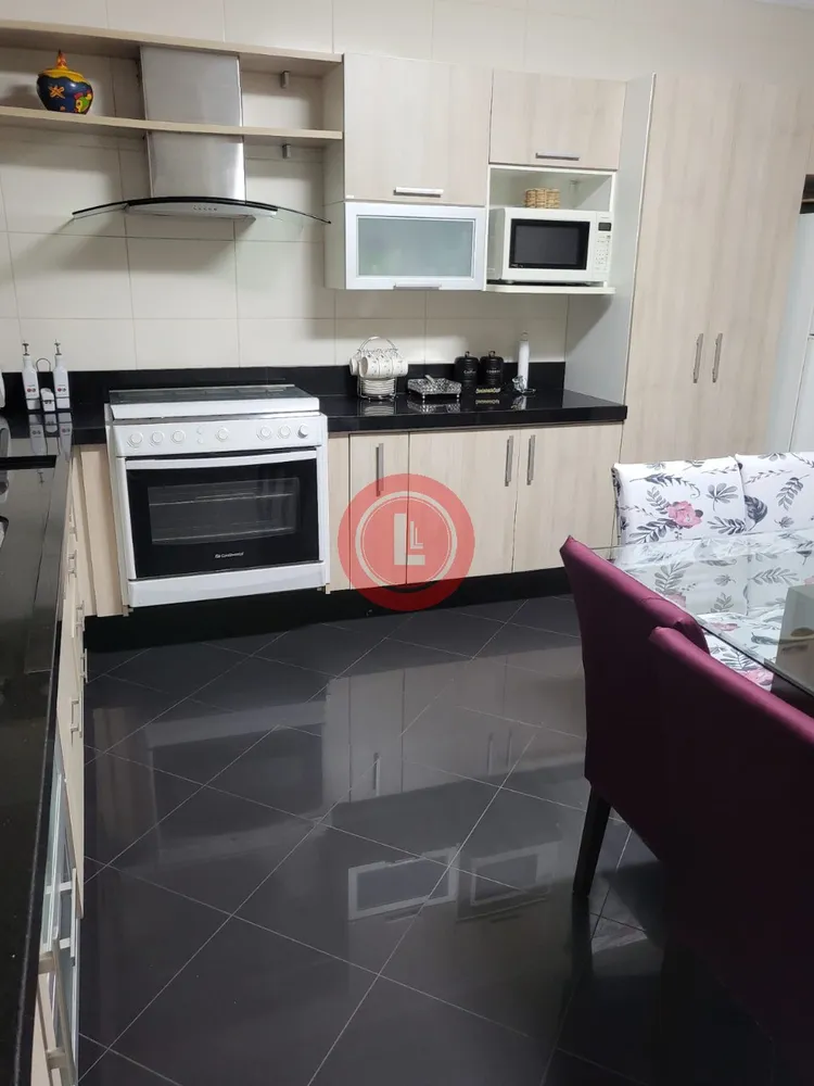 Casa, 3 quartos, 250 m² - Foto 7