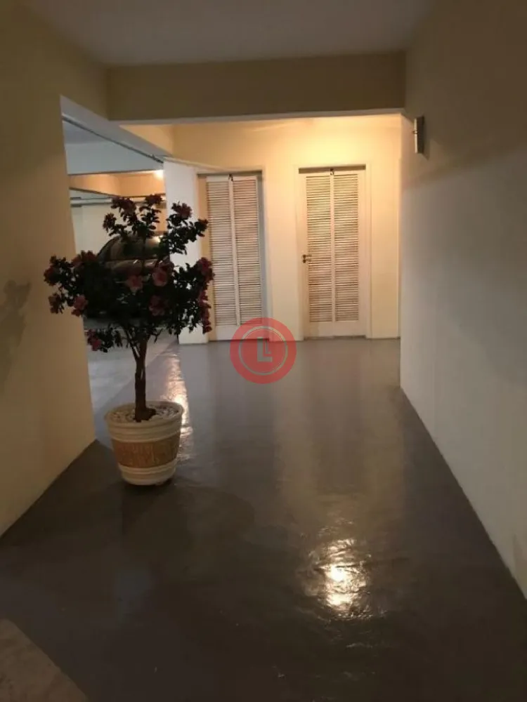 Apartamento, 3 quartos, 160 m² - Foto 2