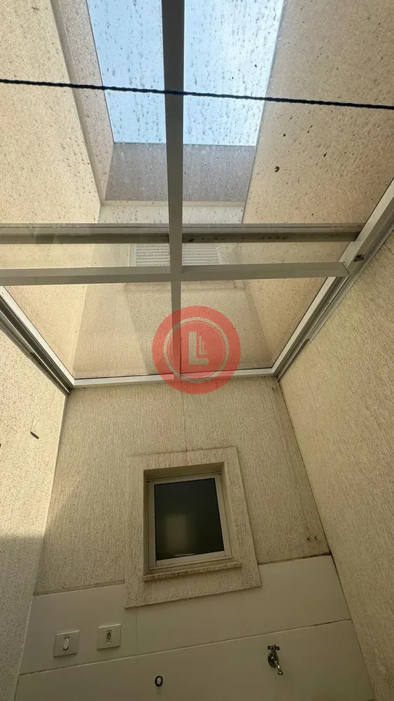 Sobrado, 3 quartos, 181 m² - Foto 1