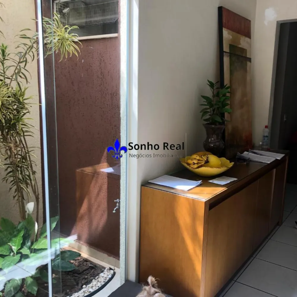Casa, 3 quartos, 172 m² - Foto 1