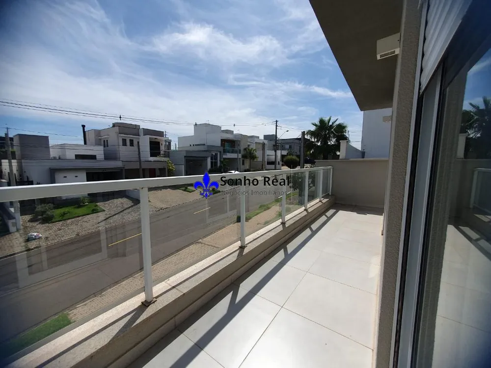 Casa, 3 quartos, 246 m² - Foto 4