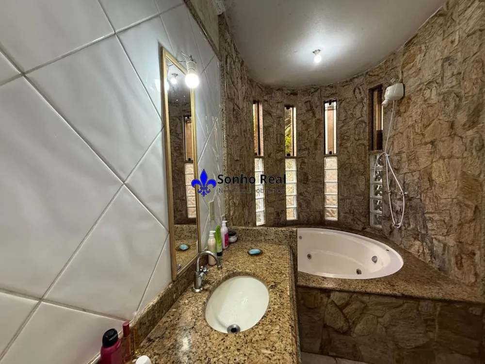 Casa, 3 quartos, 231 m² - Foto 4