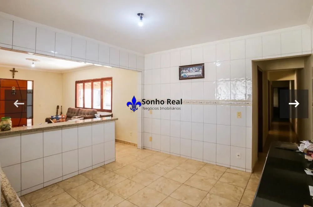 Casa, 3 quartos, 181 m² - Foto 2