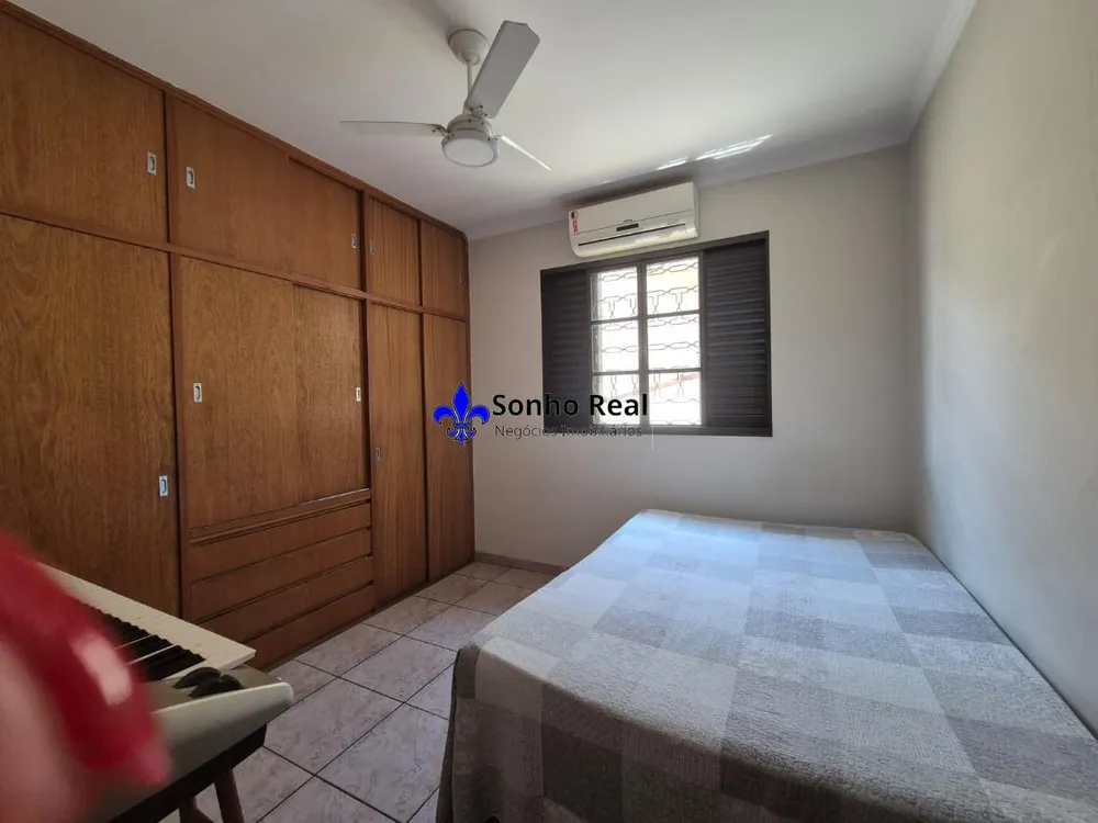 Casa, 3 quartos, 176 m² - Foto 1
